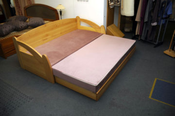 KANAPA - Rozkladacia posteľ